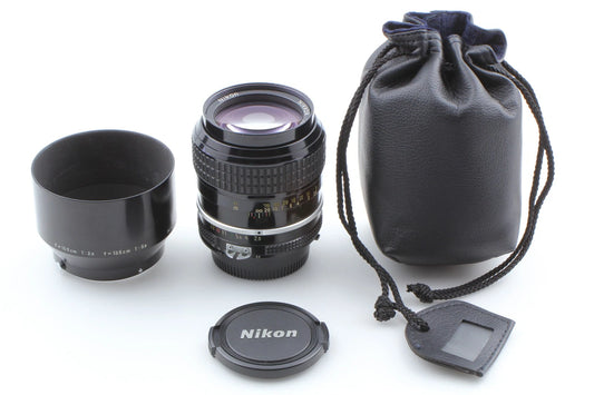 Nikon Ai Nikkor 105mm f/2.5 Portrait Lens F mount — Near Mint