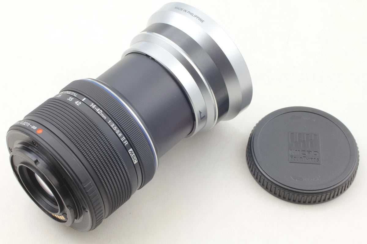 OLYMPUS M.ZUIKO DIGITAL 14-42mm f/3.5-5.6 II R MSC Lens — Near Mint