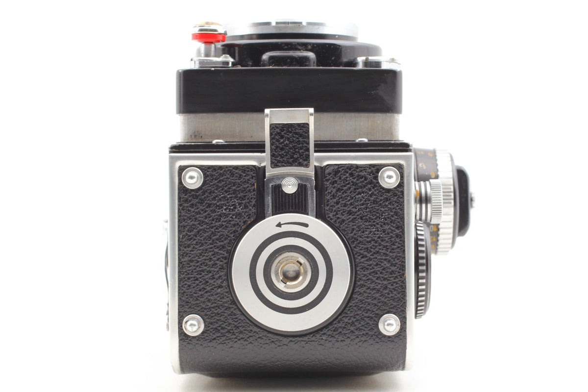 Rolleiflex 2.8F Planar 80mm TLR — Near Mint, with Case