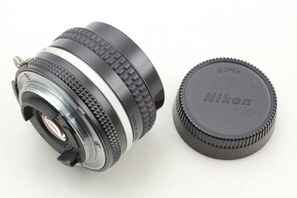 Nikon Ai Nikkor 20mm f/3.5 Wide Angle Lens for F mount — Mint