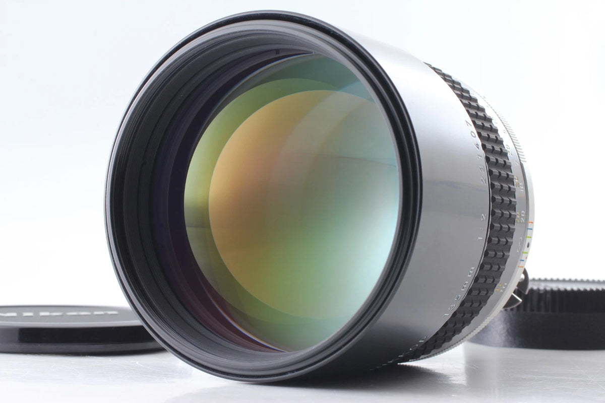 Final Late Nikon Ai-s Nikkor 135mm F/2 Portrait Lens SIC — Top Mint