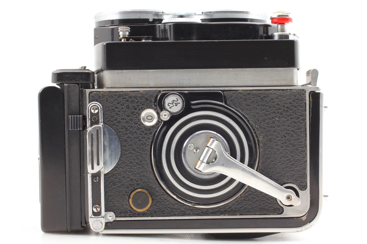 Rolleiflex 2.8F Planar 80mm TLR — Near Mint, with Case