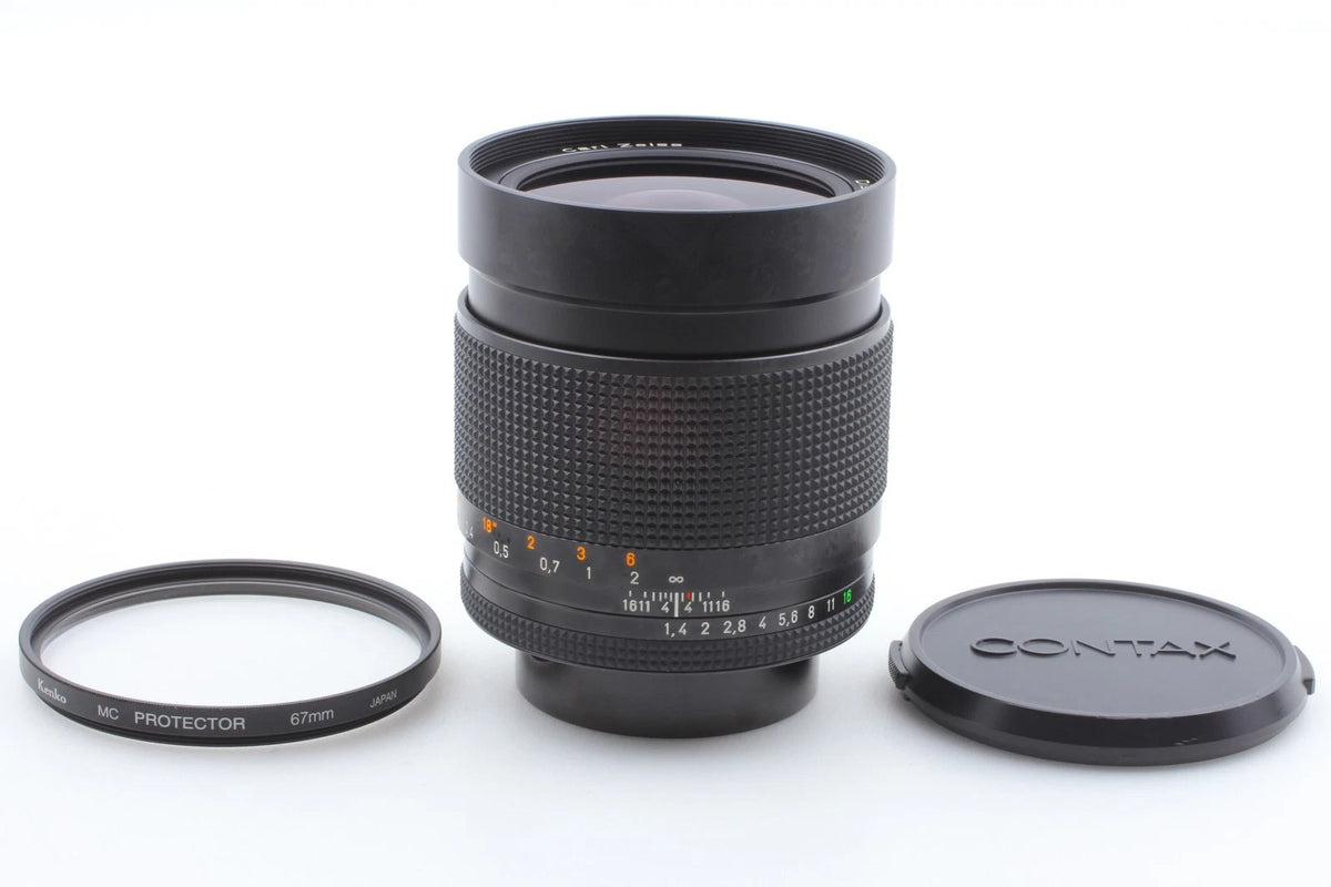 MMJ Contax Carl Zeiss Distagon T* 35mm f/1.4 MF Lens C/Y — Top Mint