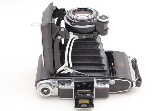 Zeiss Ikon Ikonta 531/2 105mm f4.5 Medium Format Camera 6x9 — Excellent