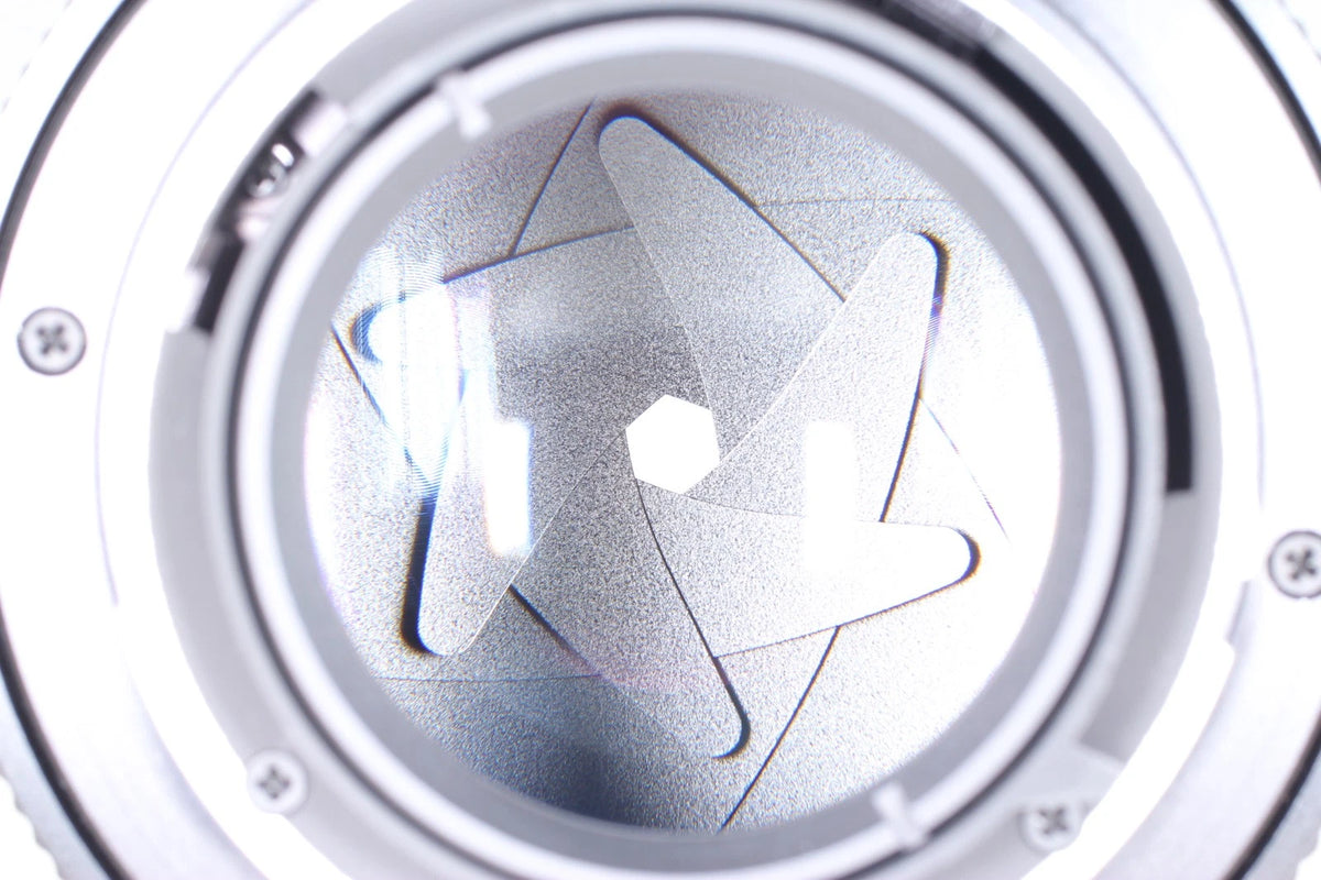 Final Late Contax Zeiss Planar T* 50mm f/1.4 MMJ Lens for C/Y — Mint
