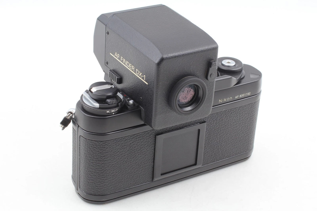 Nikon F3 AF SLR 35mm Film Camera AF Nikkor 80mm f2.8 Lens — Near Mint