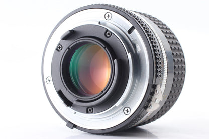 Nikon Ai-s Nikkor 35mm f/2 Wide angle lens HN-3 F mount — Mint