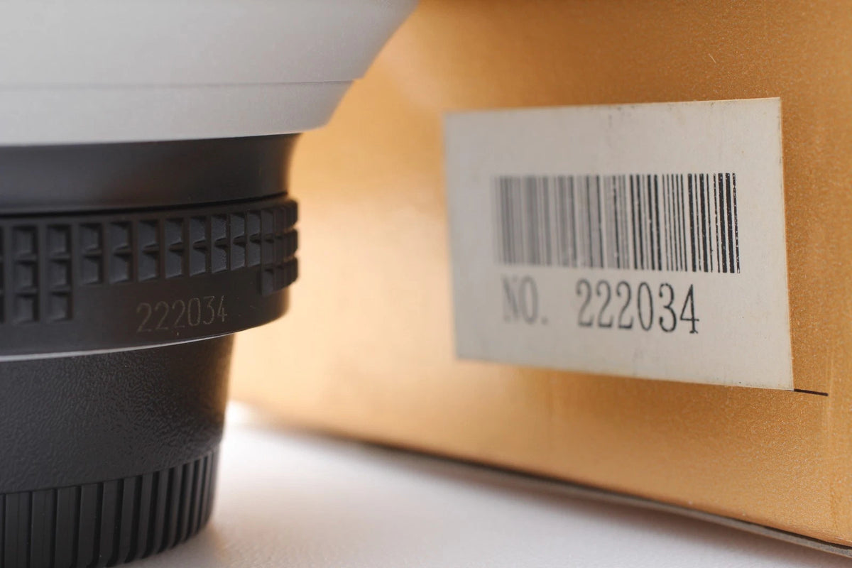 Light gray Nikon AF-S Nikkor 28-70mm f/2.8 D ED Lens — Mint