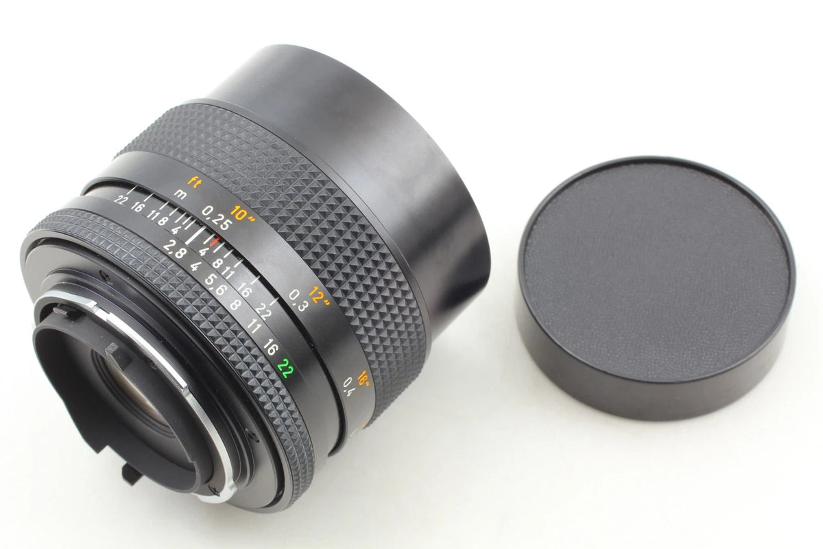 Contax Carl Zeiss Distagon T* 28mm f/2.8 wide angle lens — Near Mint
