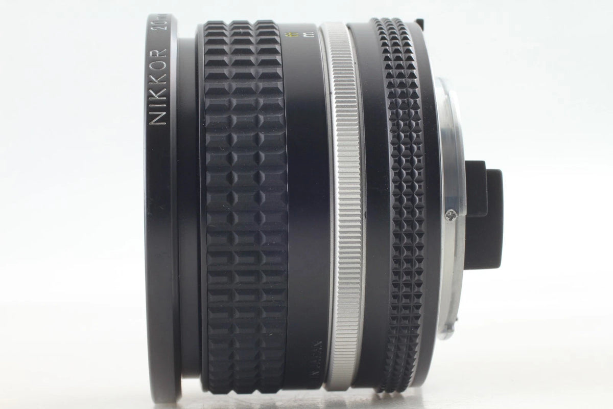 Nikon Ai-s Nikkor 20mm f/2.8 Wide angle Lens F mount — Near Mint
