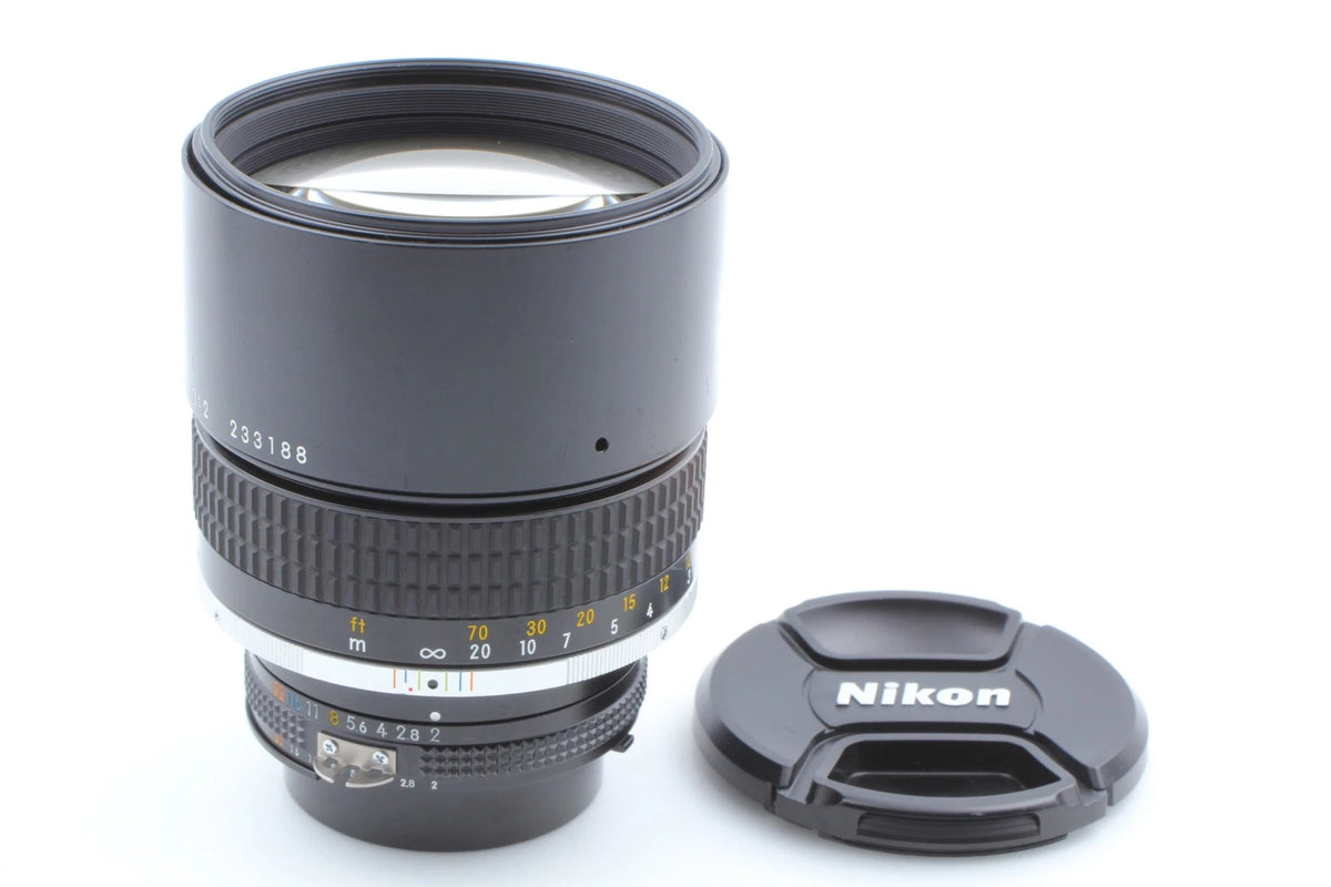 Final Late Nikon Ai-s Nikkor 135mm F/2 Portrait Lens MF — Near Mint