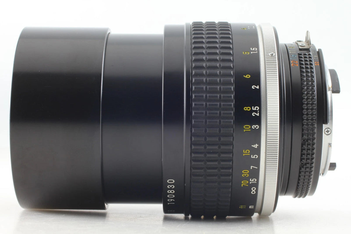 Nikon Nikkor Ai-s 105mm f/1.8 Tele-Portrait Lens for F mount — Mint