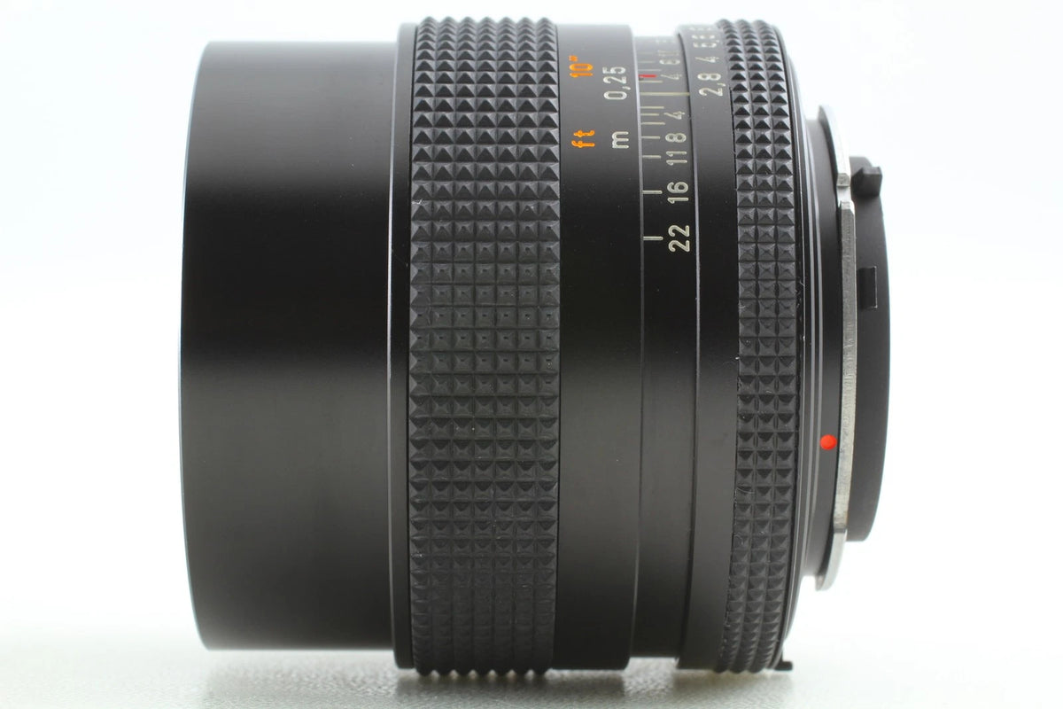 Contax Carl Zeiss Distagon T* 28mm f2.8 wide angle lens — Mint