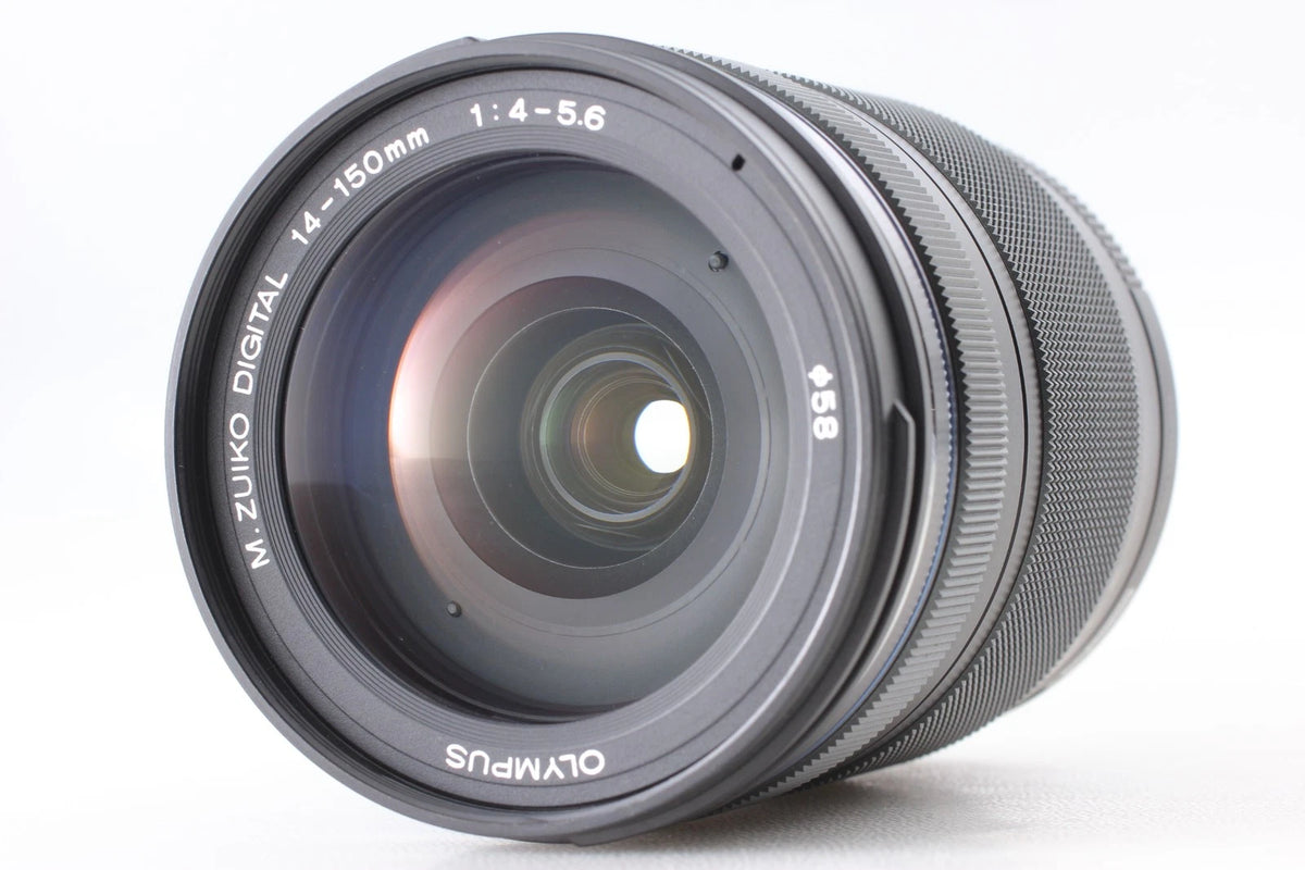 Olympus OM-D E-M5 Mark II & 14-150mm II AF Zoom Lens — Mint