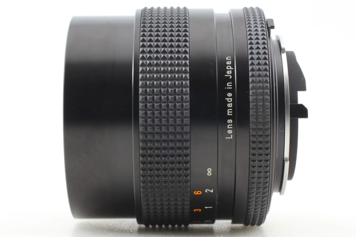 Contax Carl Zeiss Distagon T* 28mm f/2.8 wide angle lens — Near Mint