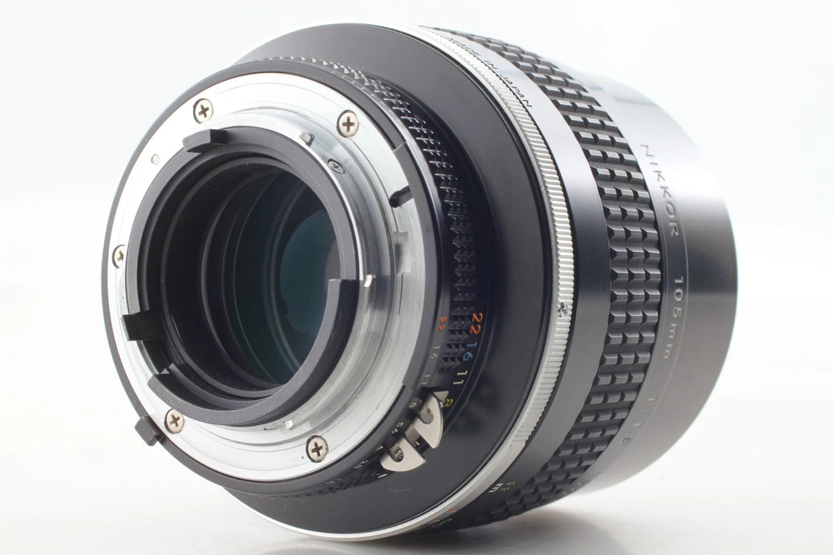 Nikon Nikkor Ai-s 105mm f/1.8 Tele-Portrait Lens for F mount — Mint