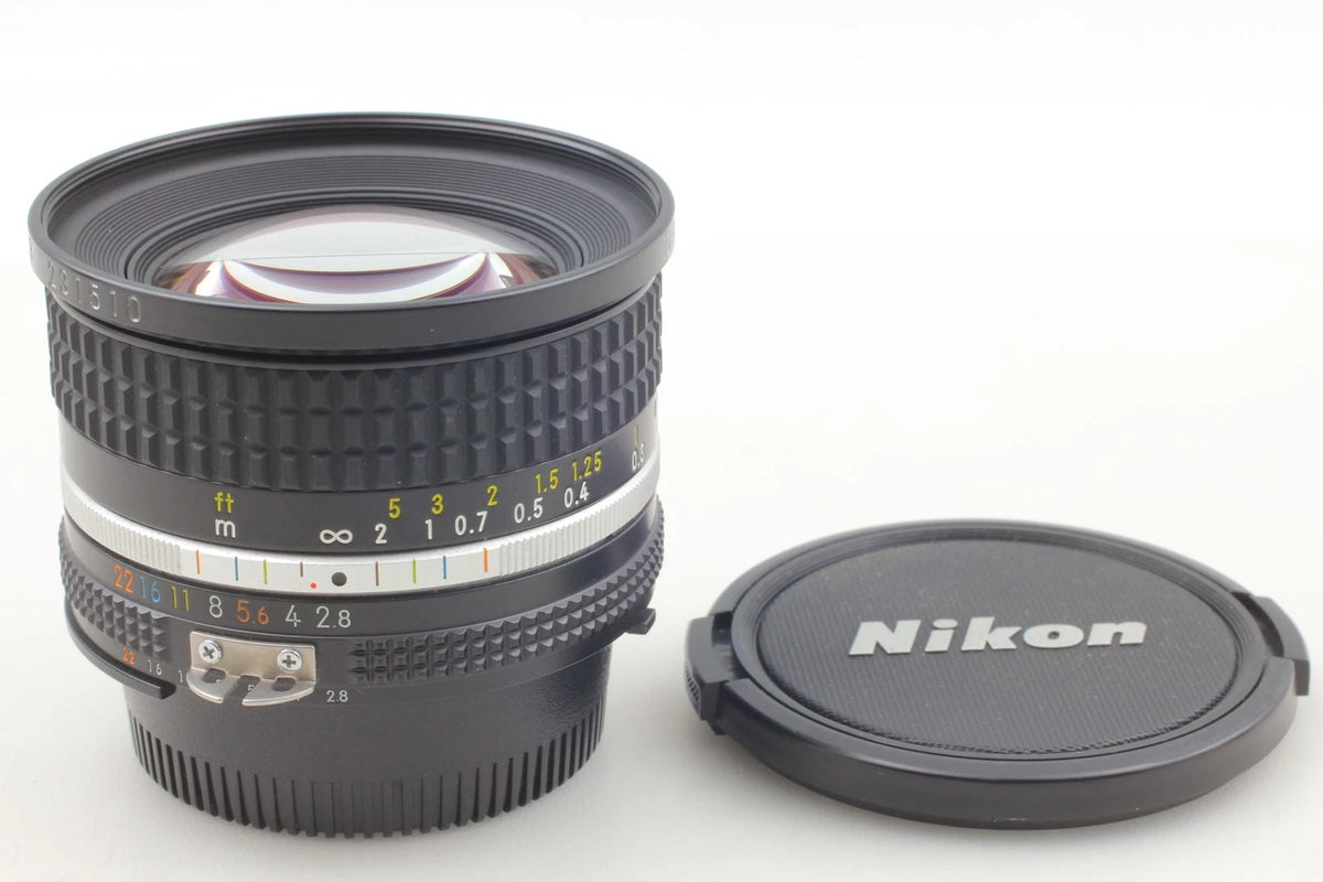 Nikon Ai-s Nikkor 20mm f/2.8 Wide angle Lens F mount — Near Mint