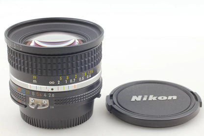 Nikon Ai-s Nikkor 20mm f/2.8 Wide angle Lens F mount — Near Mint