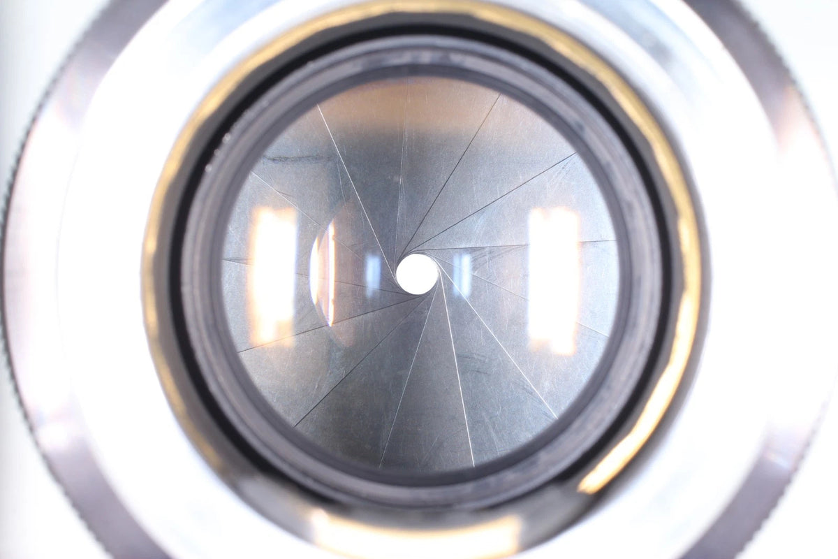 Canon 100mm f/2 Portrait Lens LTM L39 Leica Thread Mount — Near Mint