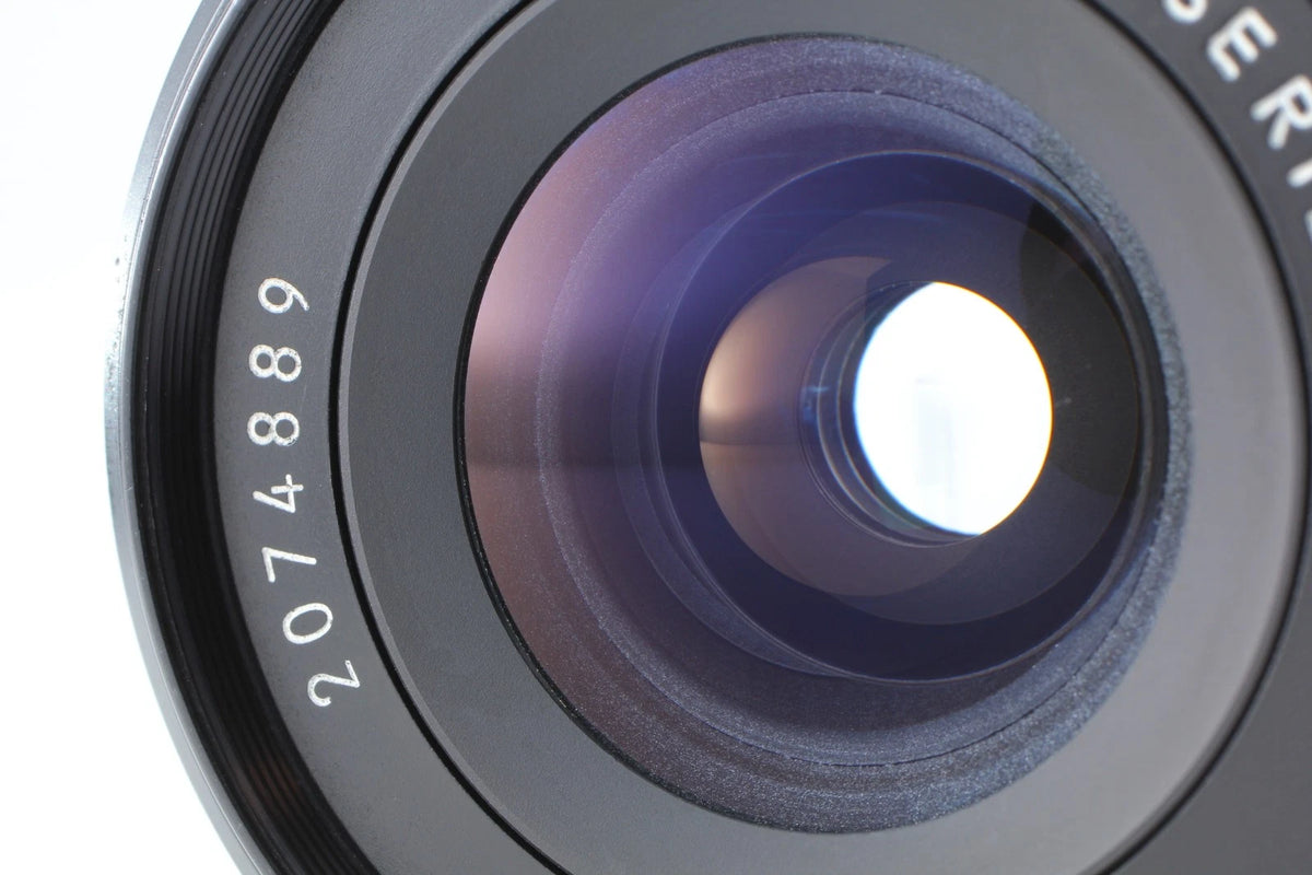 Nikon Ai-s Series E 28mm f2.8 Wide angle Lens for F mount — Near Mint