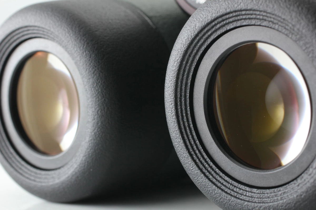 KOWA GENESIS 33 PROMINAR Binoculars Scope 10x33 XD Lens — Top Mint