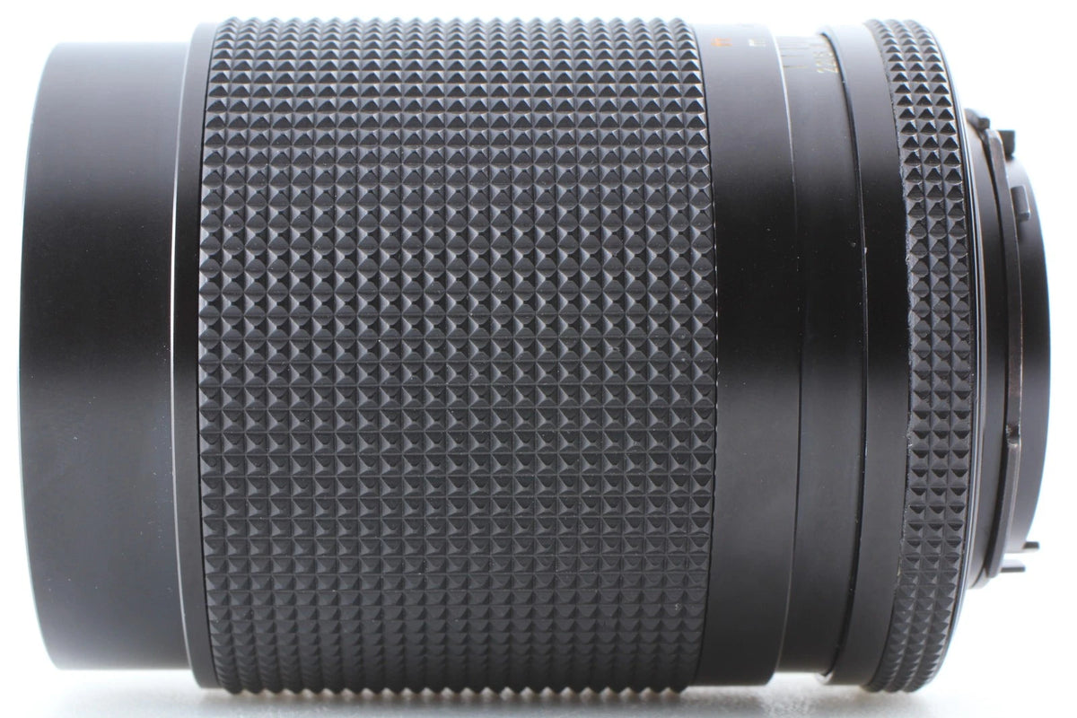 Contax Carl Zeiss Distagon 28mm f/2 AEG Lens C/Y mount — Near Mint