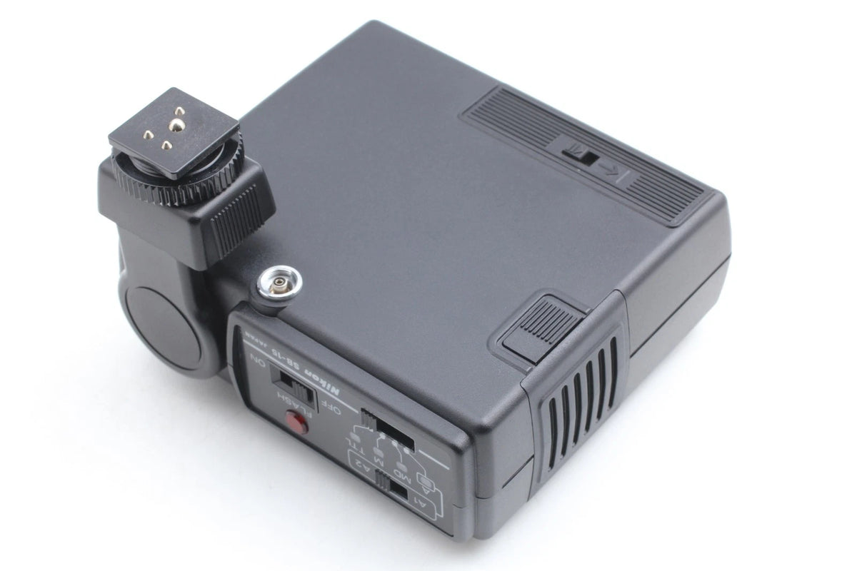 Nikon Speedlight SB-15 TTL Shoe Mount Flash — Mint