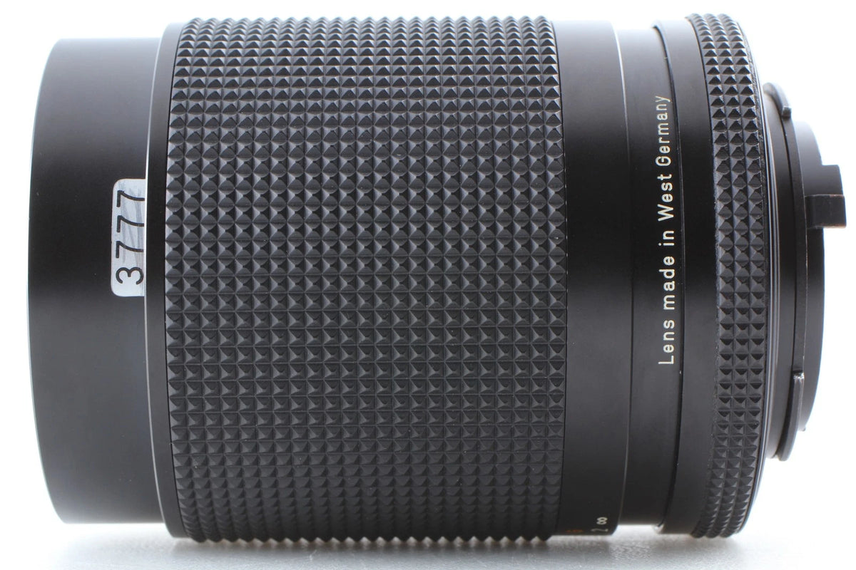 Contax Carl Zeiss Distagon 28mm f/2 AEG Lens C/Y mount — Near Mint