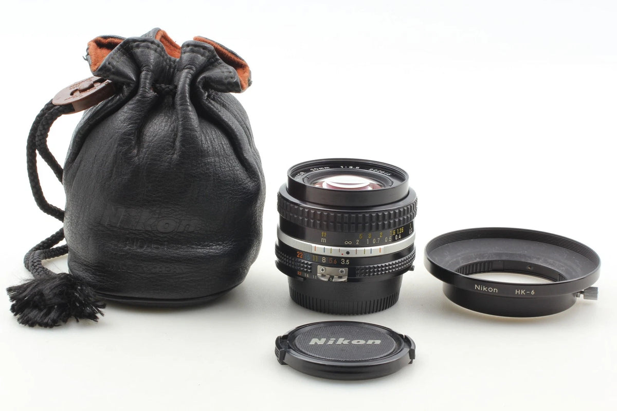 Nikon Ai Nikkor 20mm f/3.5 Wide Angle Lens for F mount — Mint